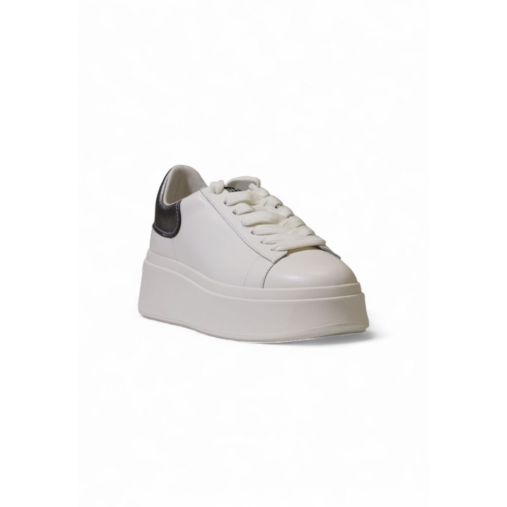 Baskets beige bicolores beiges